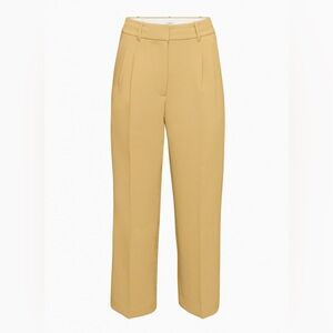 Aritzia Wilfred Effortless Pant Cropped in Sandy Beige Size 2